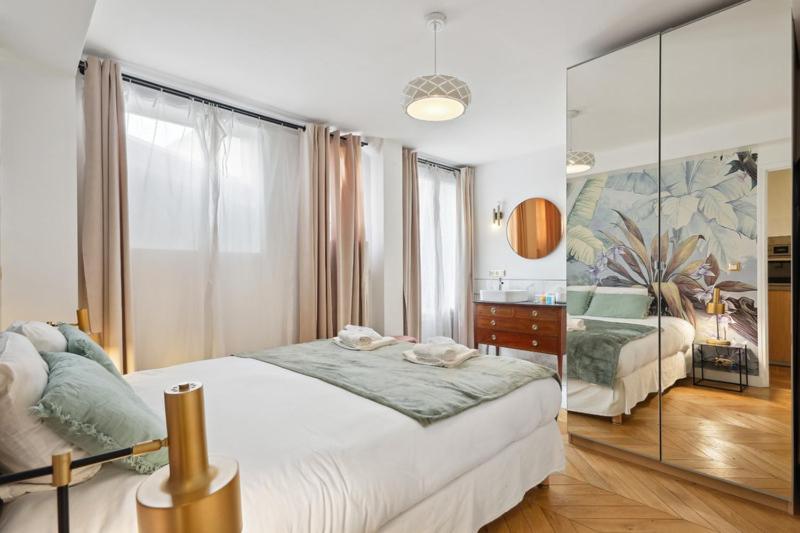 264 Suite Latino - Superb Apartment In Parijs Buitenkant foto